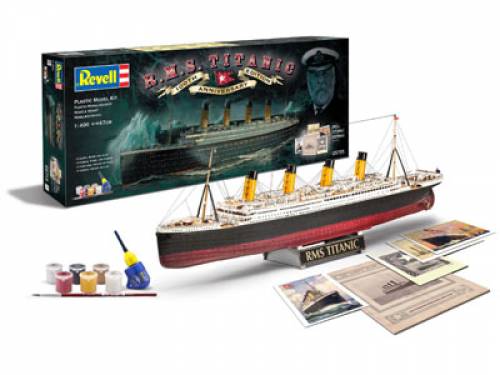 REVELL Gift Set 100 Years Titanic (SpecEdition)